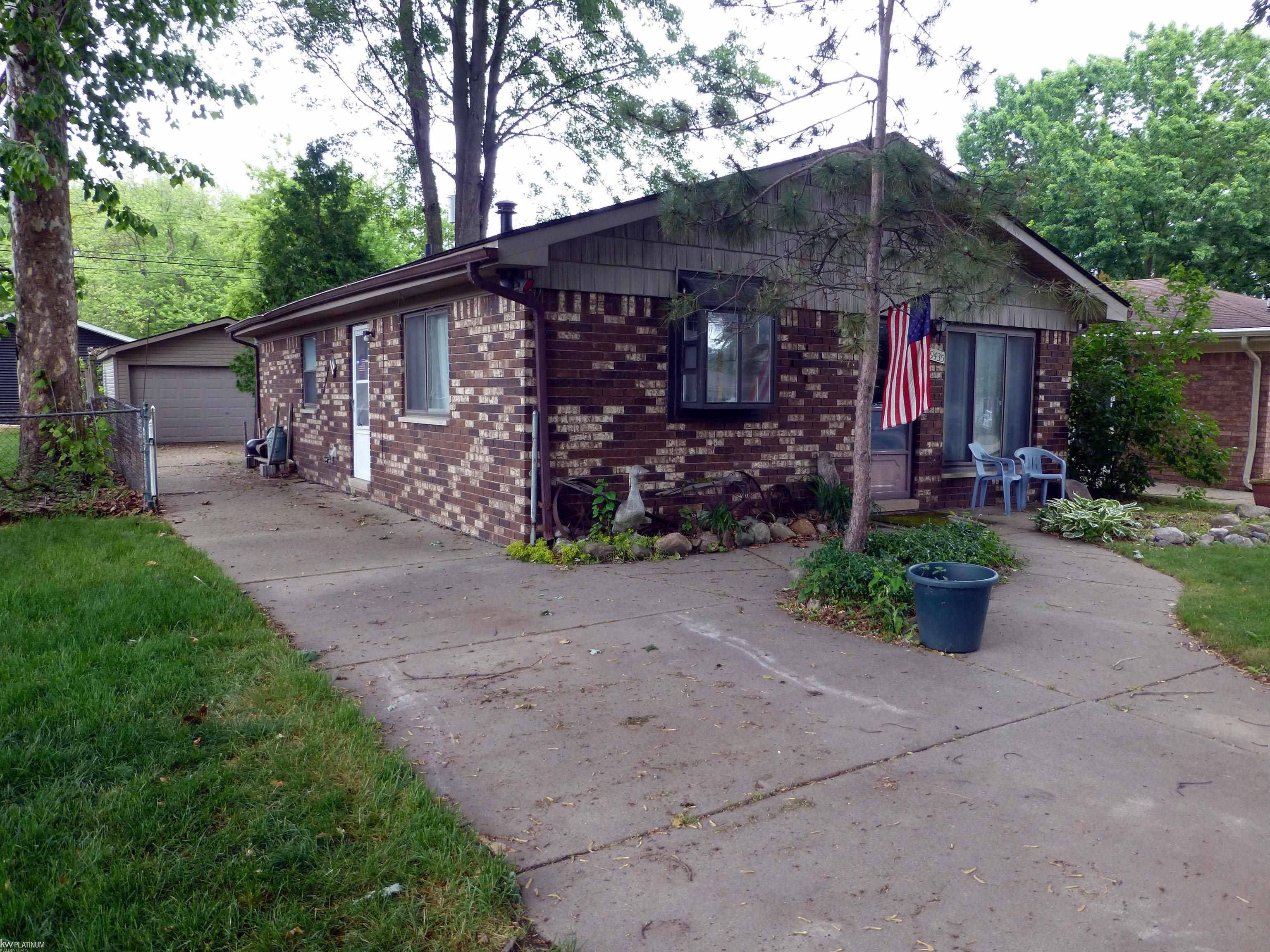 Harrison Twp, MI 48045,39435 Prentiss St