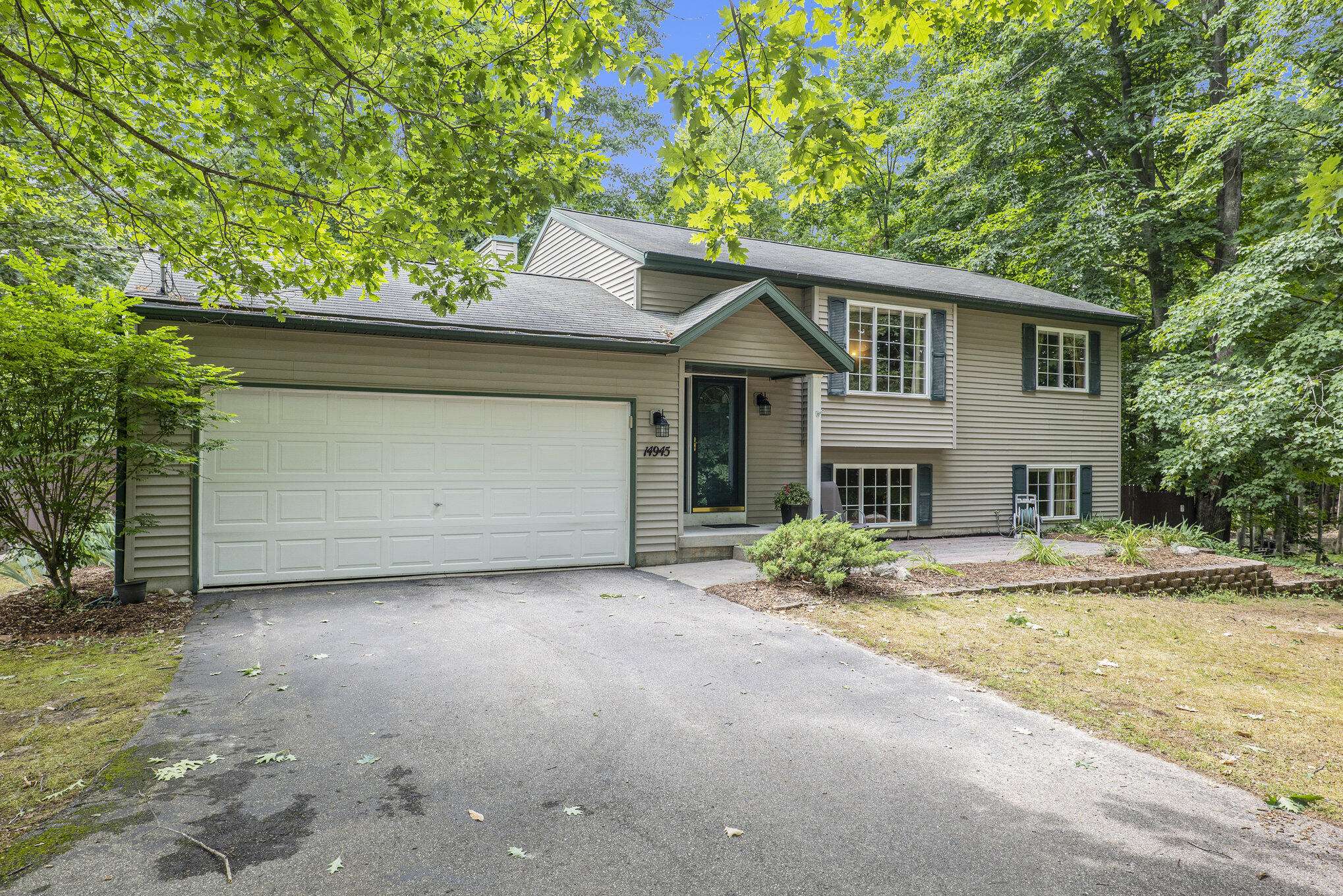 Cedar Springs, MI 49319,14945 Treevalley DR