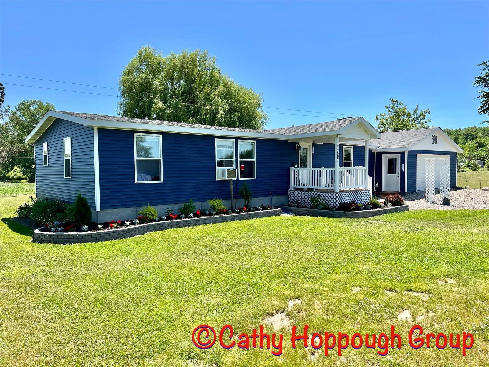 Hubbardston, MI 48845,11487 Sloan RD