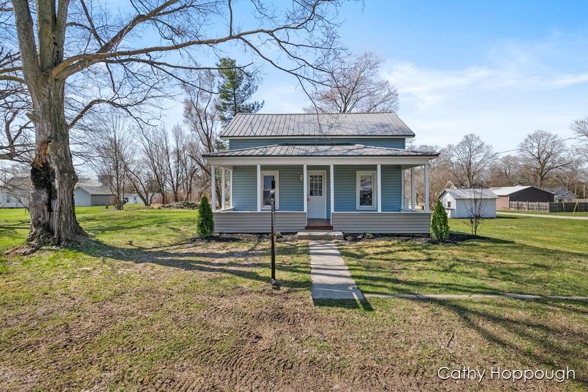 Hubbardston, MI 48845,179 Seaver ST