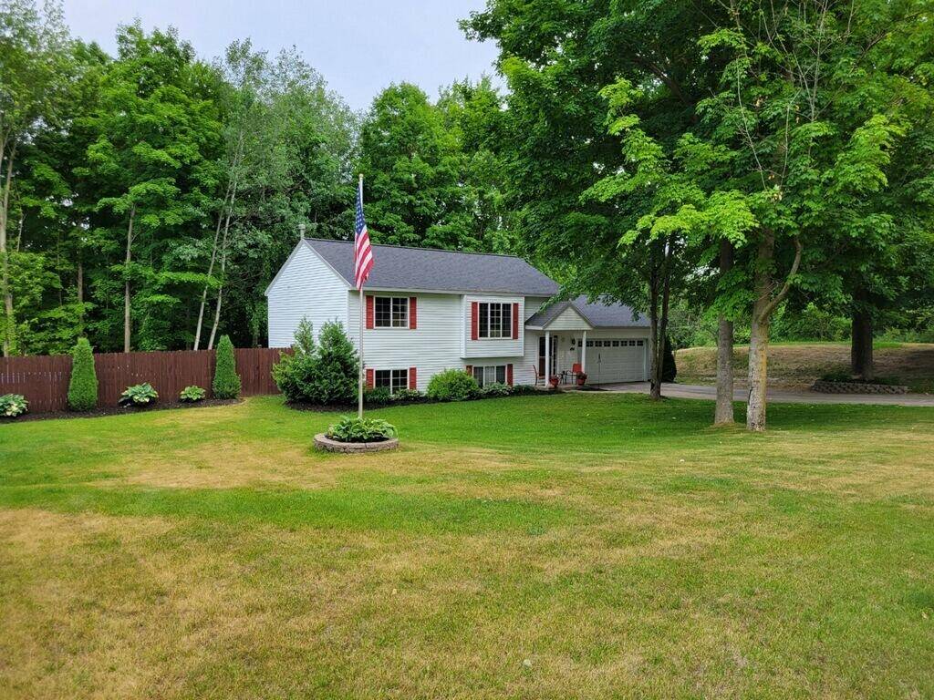 Cedar Springs, MI 49319,14830 Treevalley DR