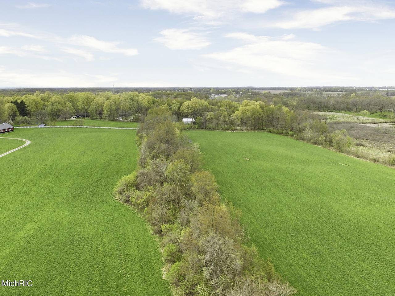 Niles, MI 49120,146 Tiger Lillie LN