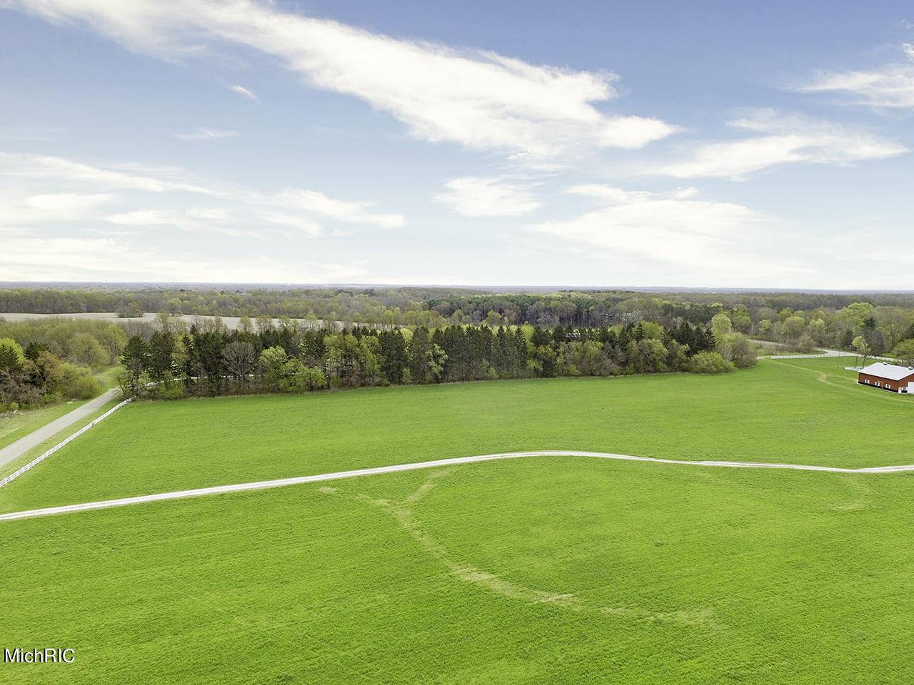 Niles, MI 49120,146 Tiger Lillie LN