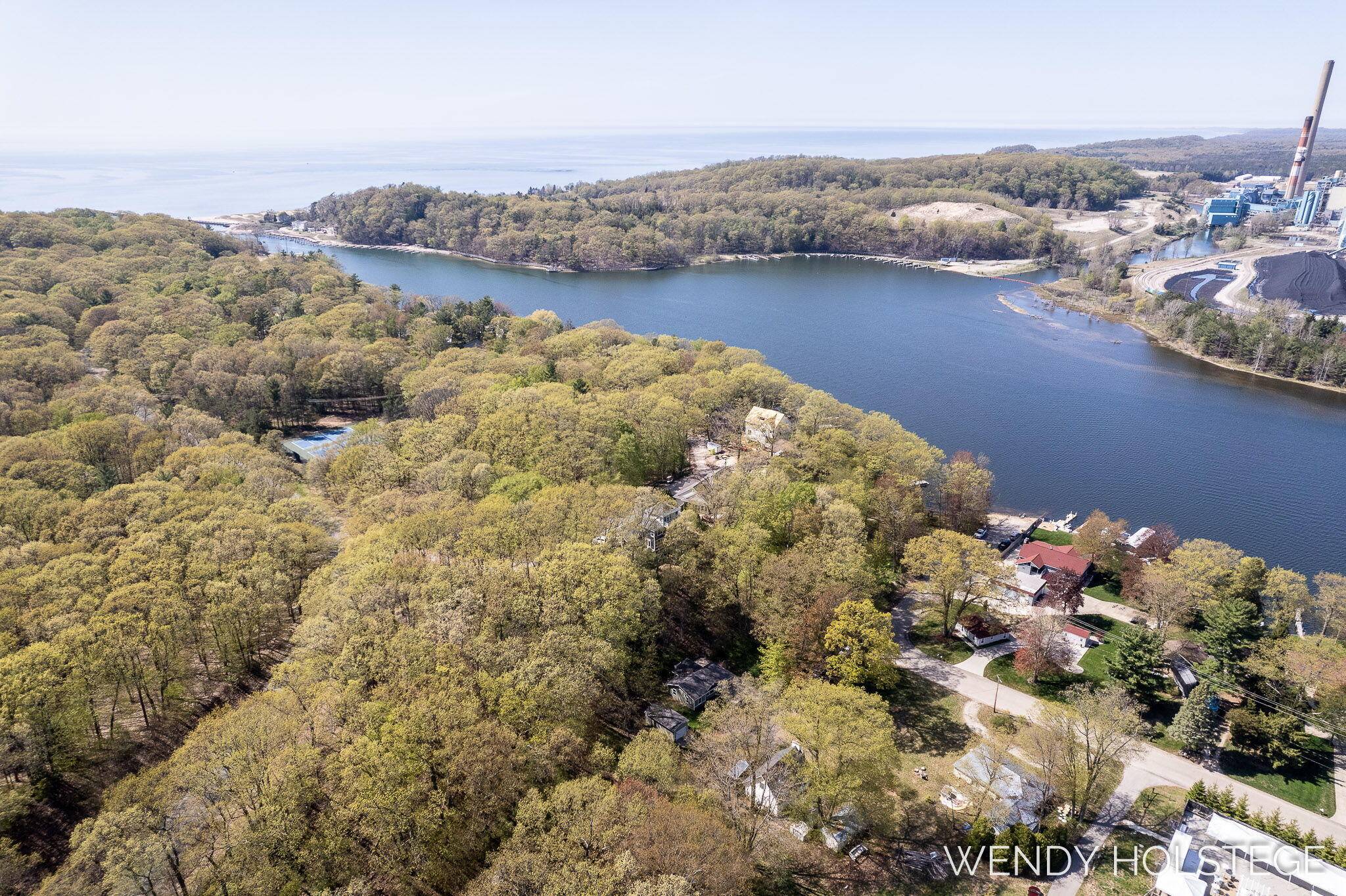 West Olive, MI 49460,16856 Lake AVE