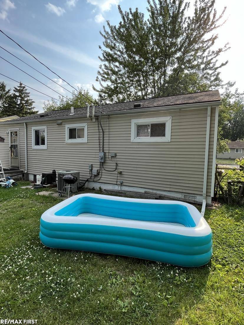 Warren, MI 48091,22524 Ira Blvd