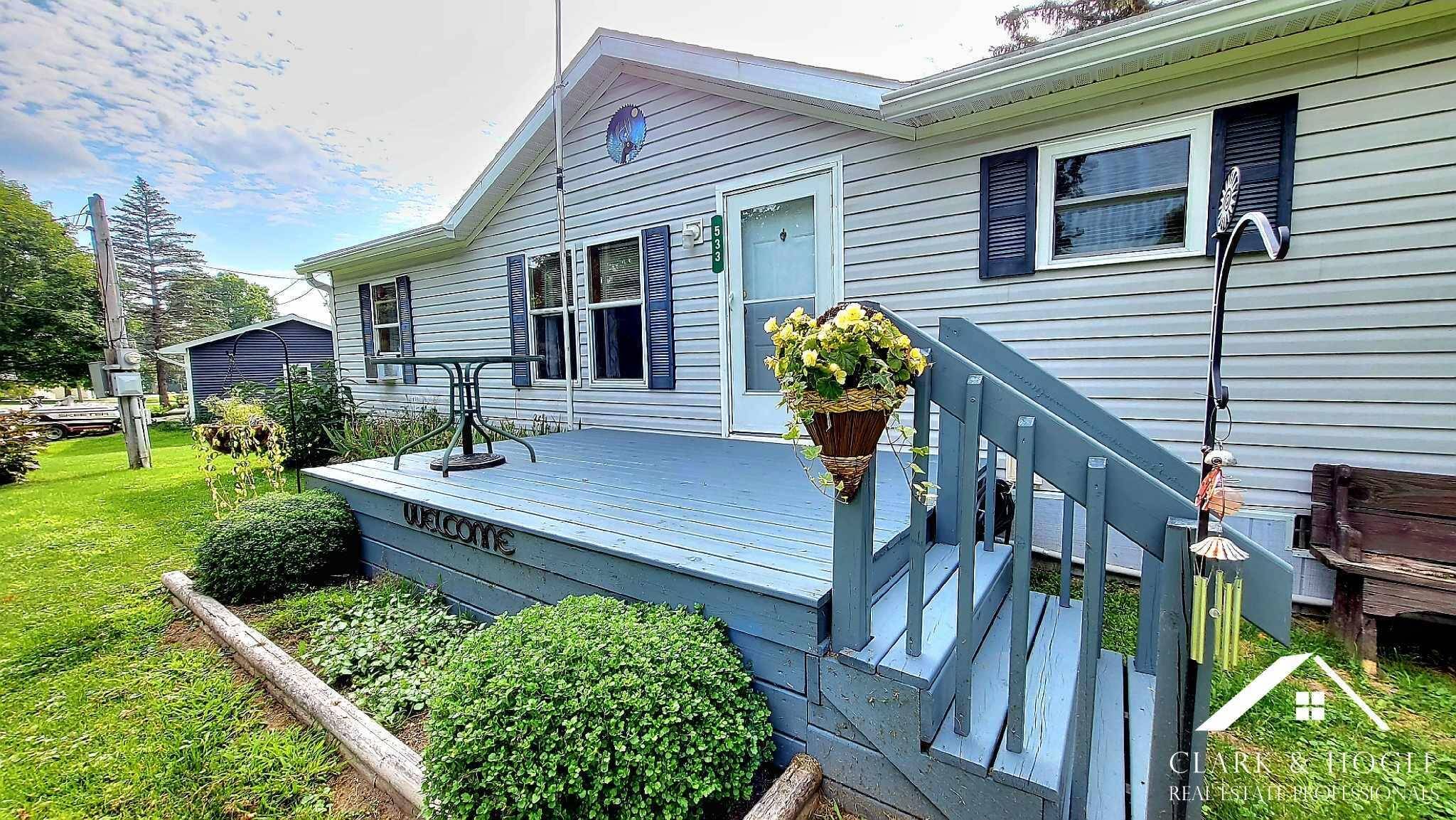 Hubbardston, MI 48845,533 Hanover ST