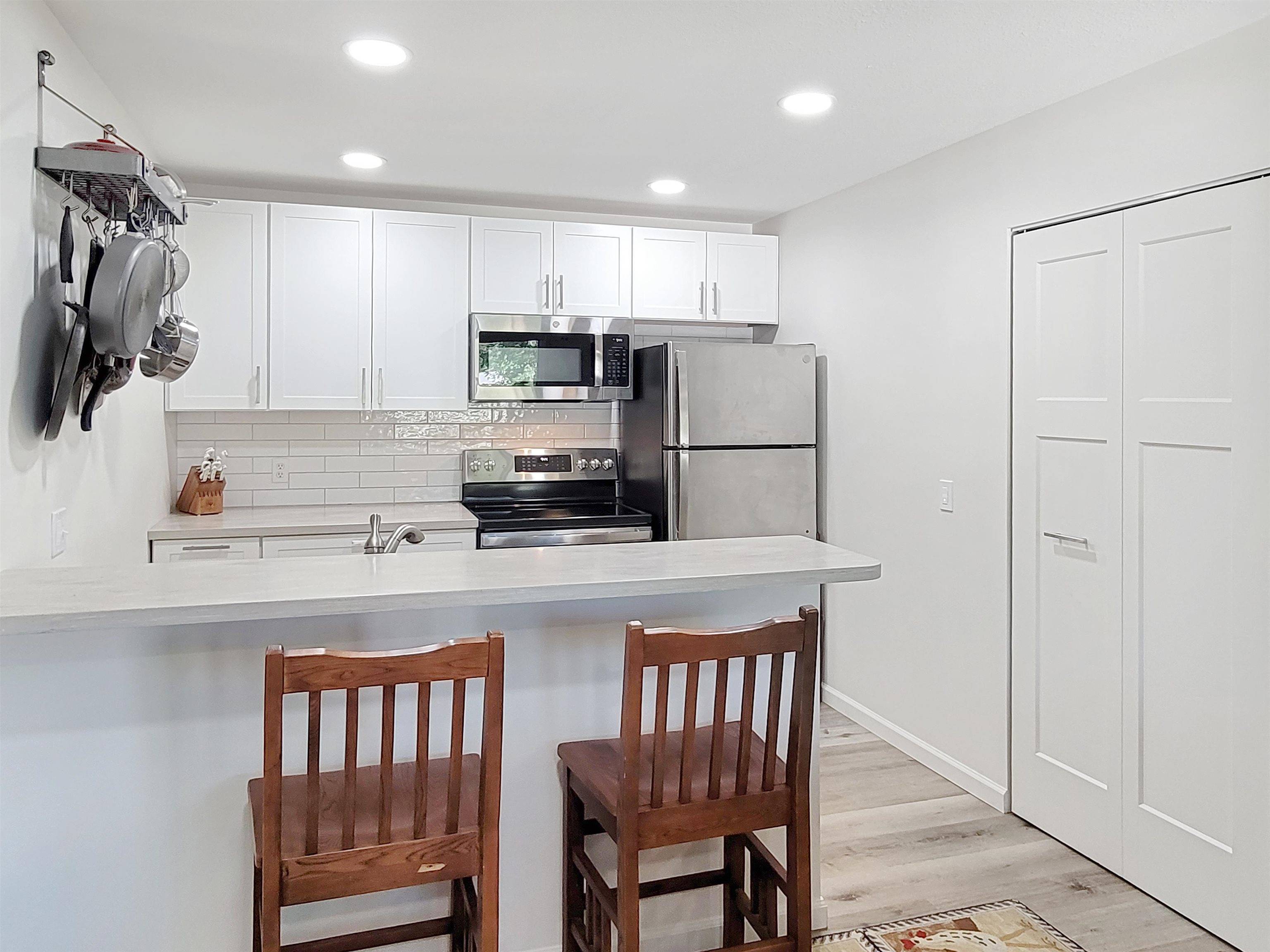 Traverse City, MI 49686,1021 Centre