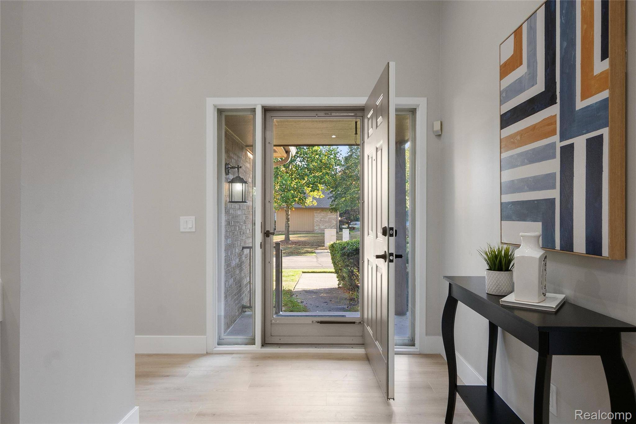 Farmington Hills, MI 48331,29620 Nova Woods DR