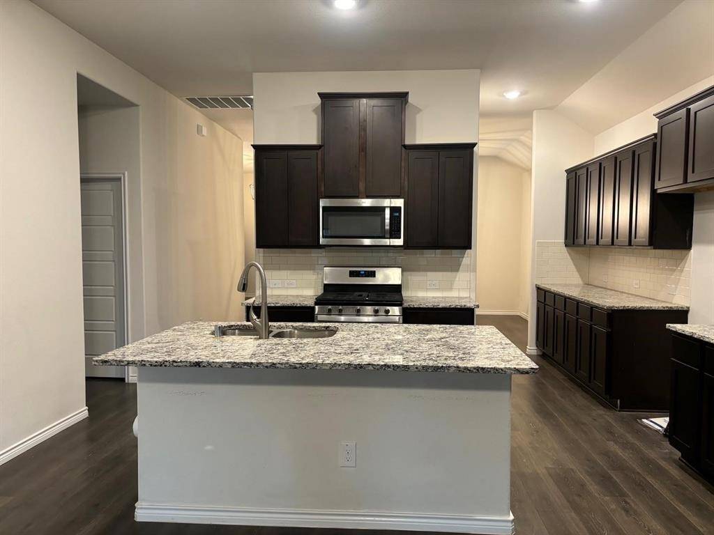 Little Elm, TX 76227,4617 Azurite Road