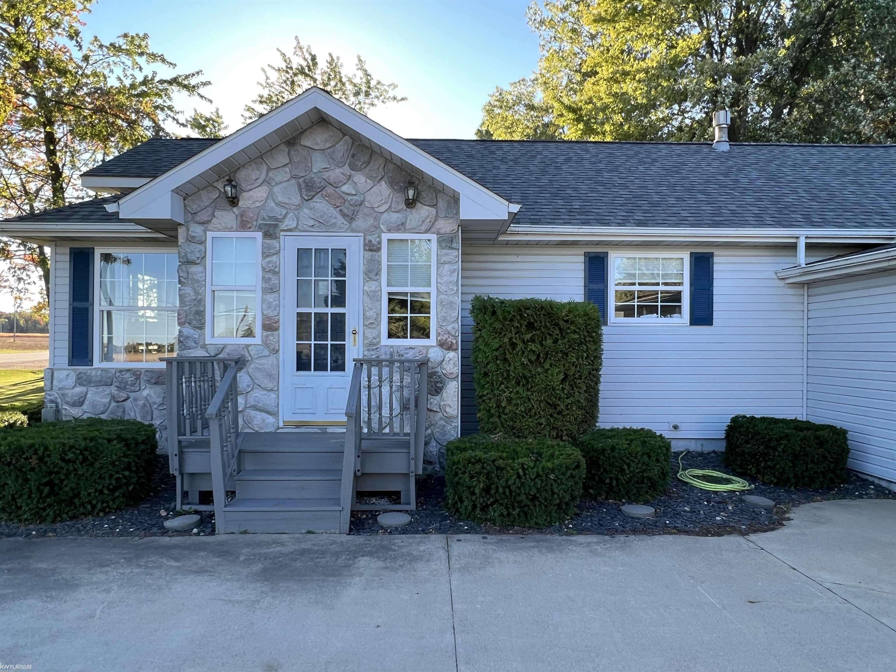 Harbor Beach, MI 48441,8709 Sand Beach Rd