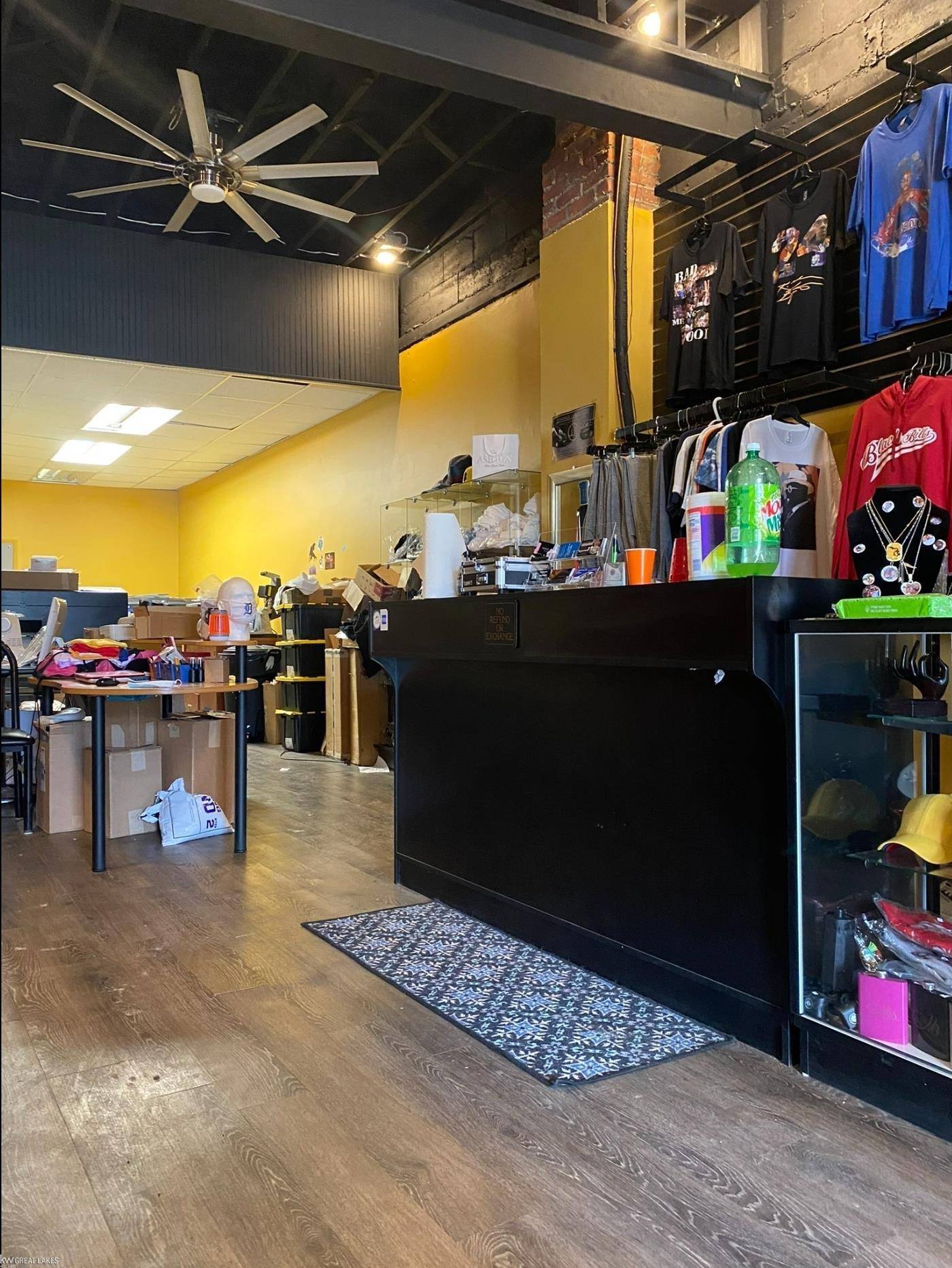 Detroit, MI 48224,15120 Harper AVE