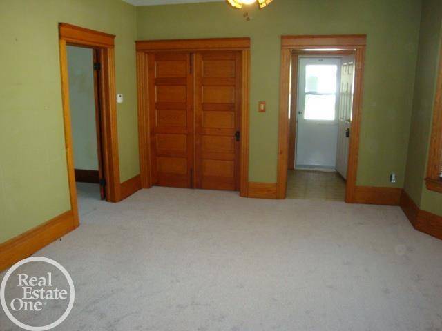 Mount Clemens, MI 48043,67 Miller