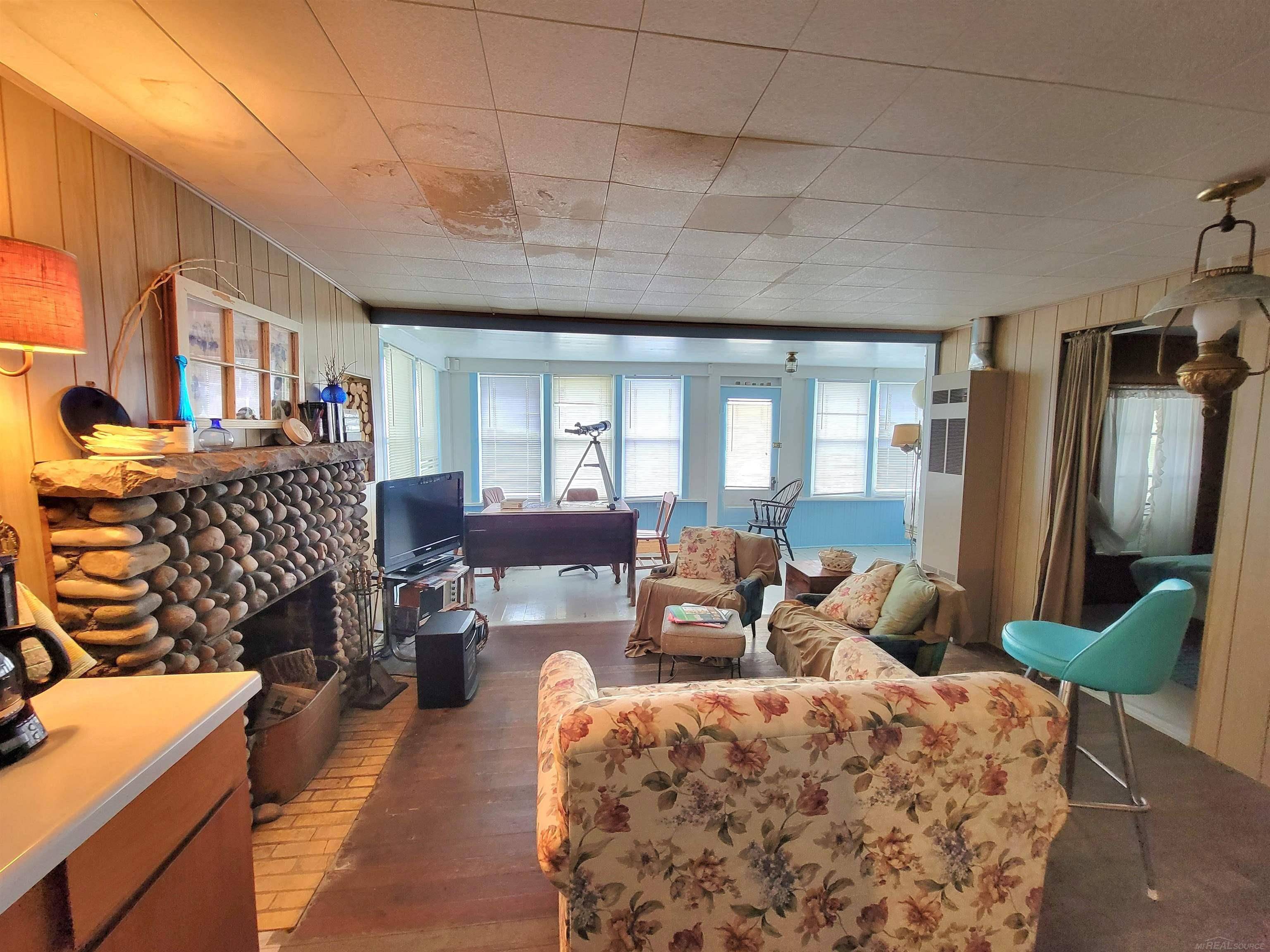 Harbor Beach, MI 48441,1525 Lakeside