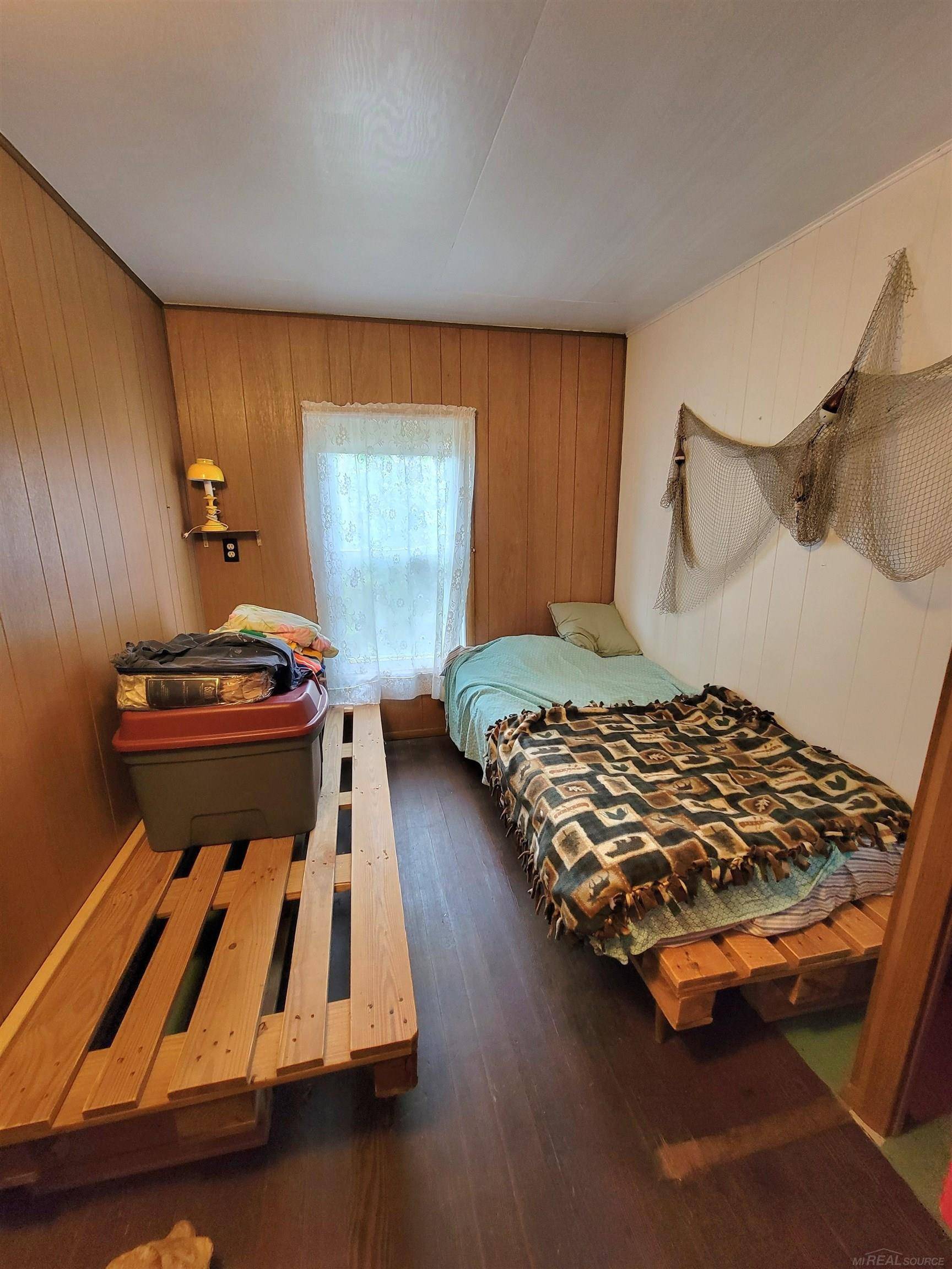 Harbor Beach, MI 48441,1525 Lakeside