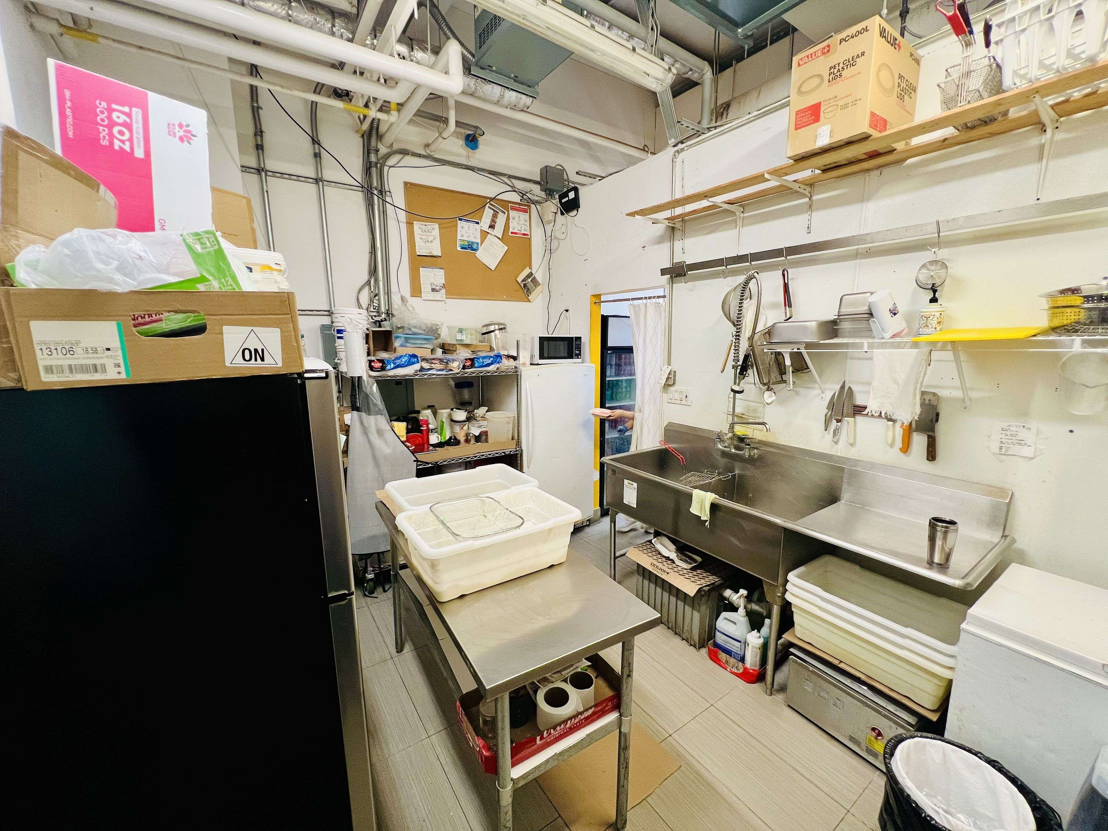 Markham, ON L3T 0C7,7181 Yonge ST #243