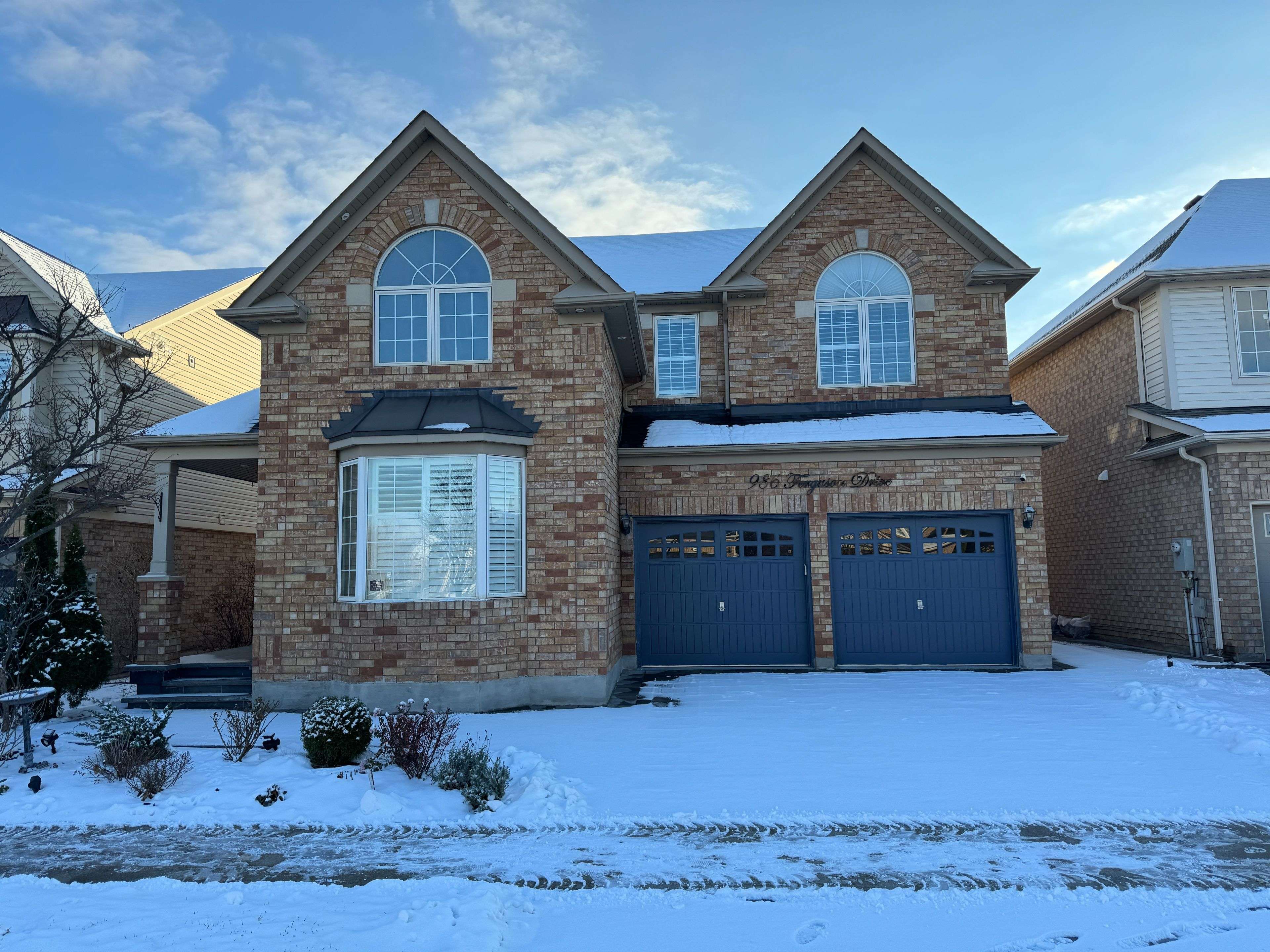 Milton, ON L9T 6V5,986 Ferguson DR