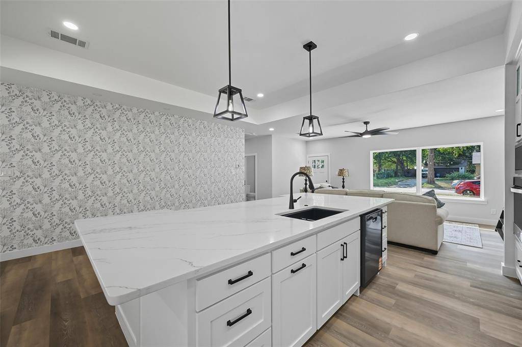 River Oaks, TX 76114,528 Schieme Street