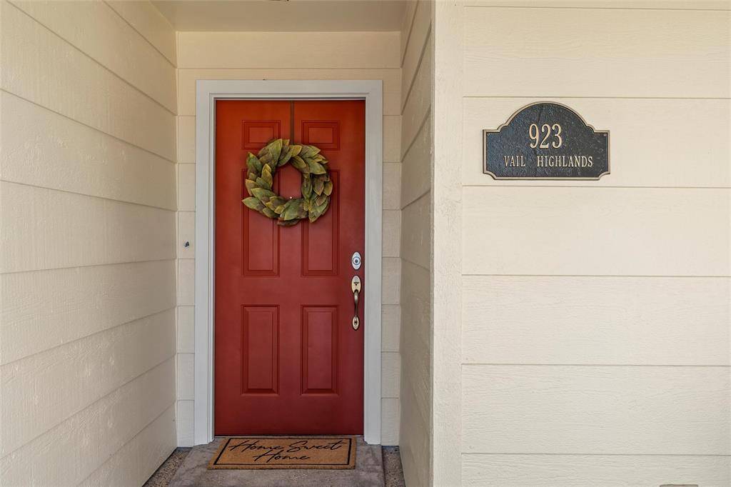 Hewitt, TX 76643,923 Vail Highlands