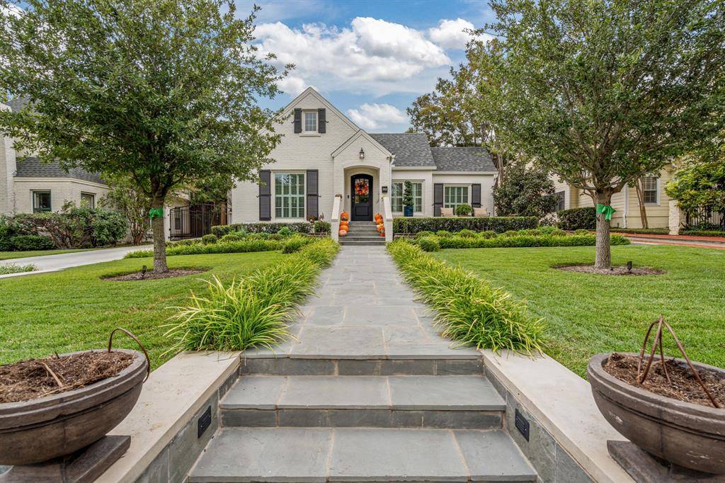 Fort Worth, TX 76107,3913 Hamilton Avenue