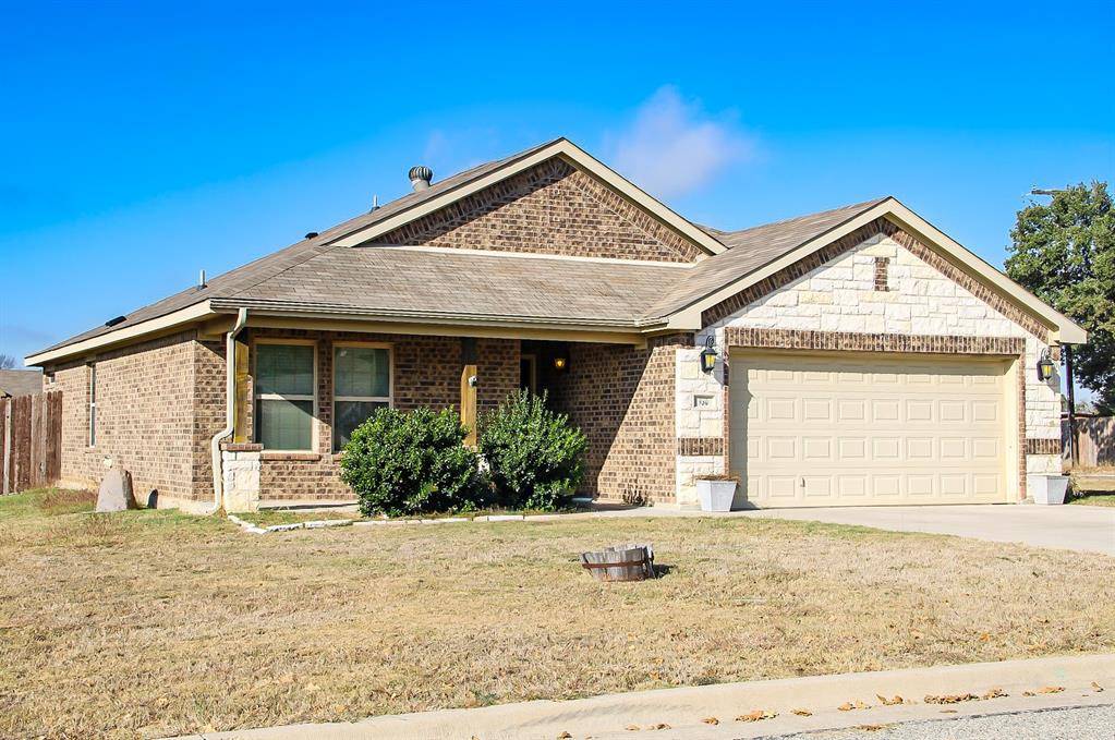 Stephenville, TX 76401,930 Wind Song