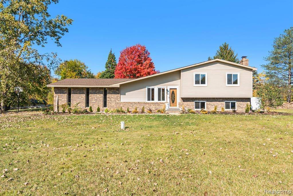 Linden, MI 48451,12146 Linden