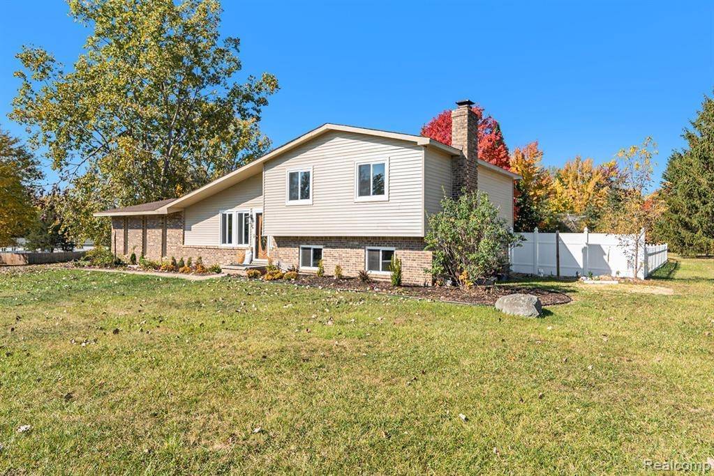 Linden, MI 48451,12146 Linden