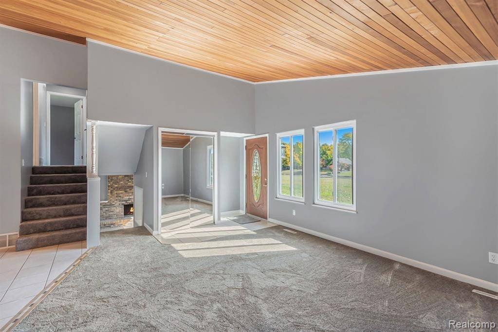 Linden, MI 48451,12146 Linden