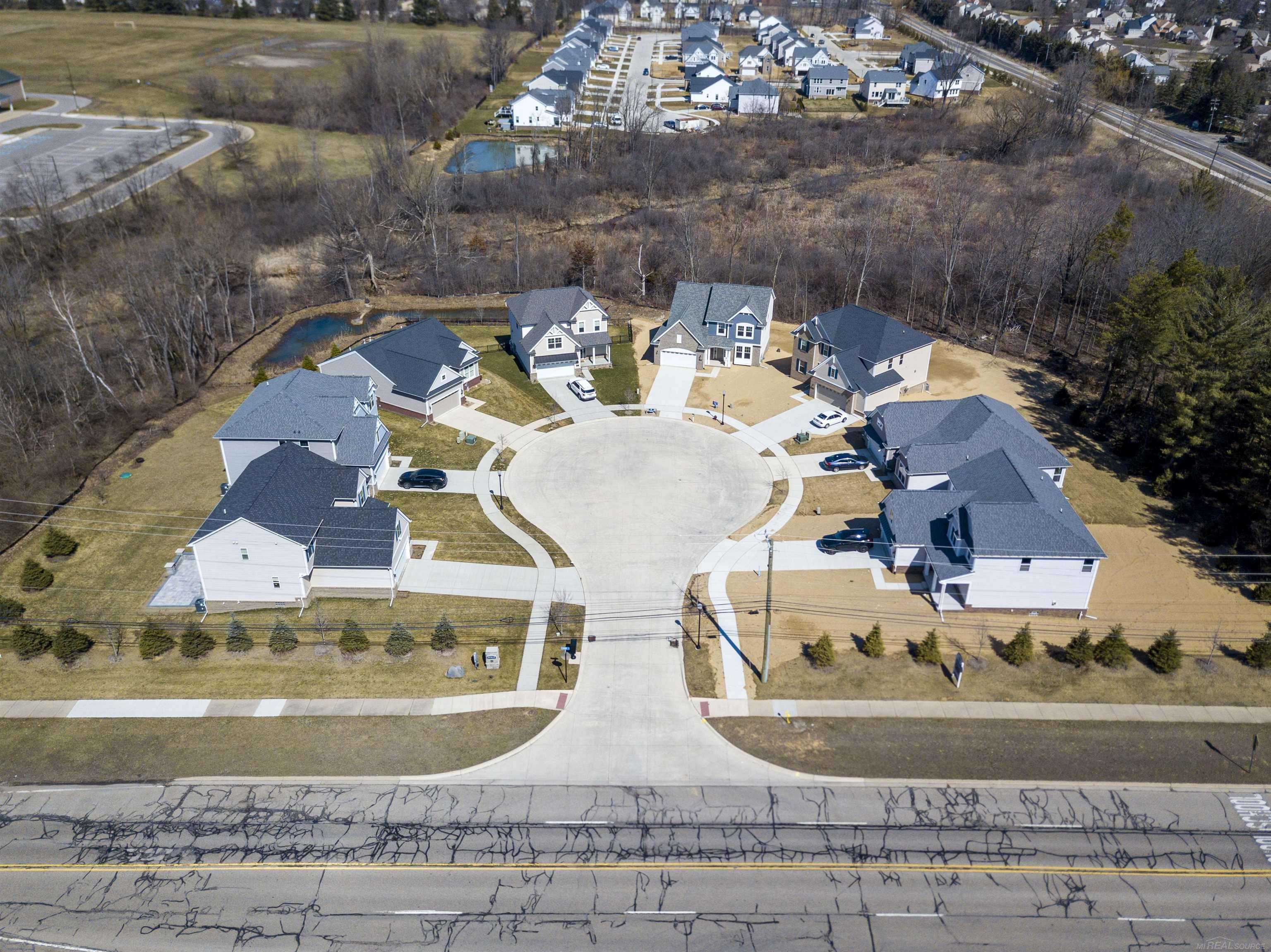 Wixom, MI 48393,1798 Coral