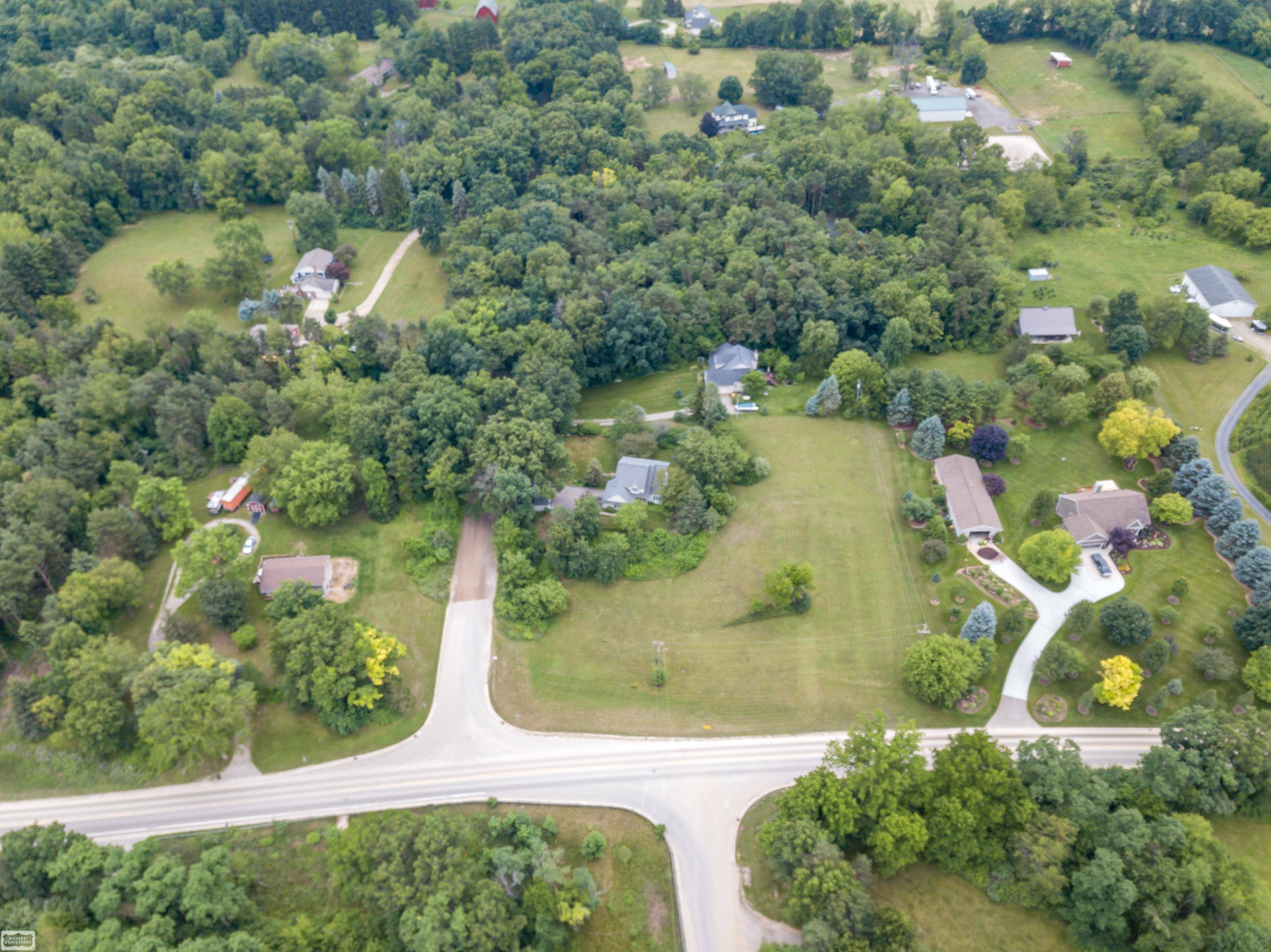 Hartland Twp, MI 48353,4971 N Tipsico Lake