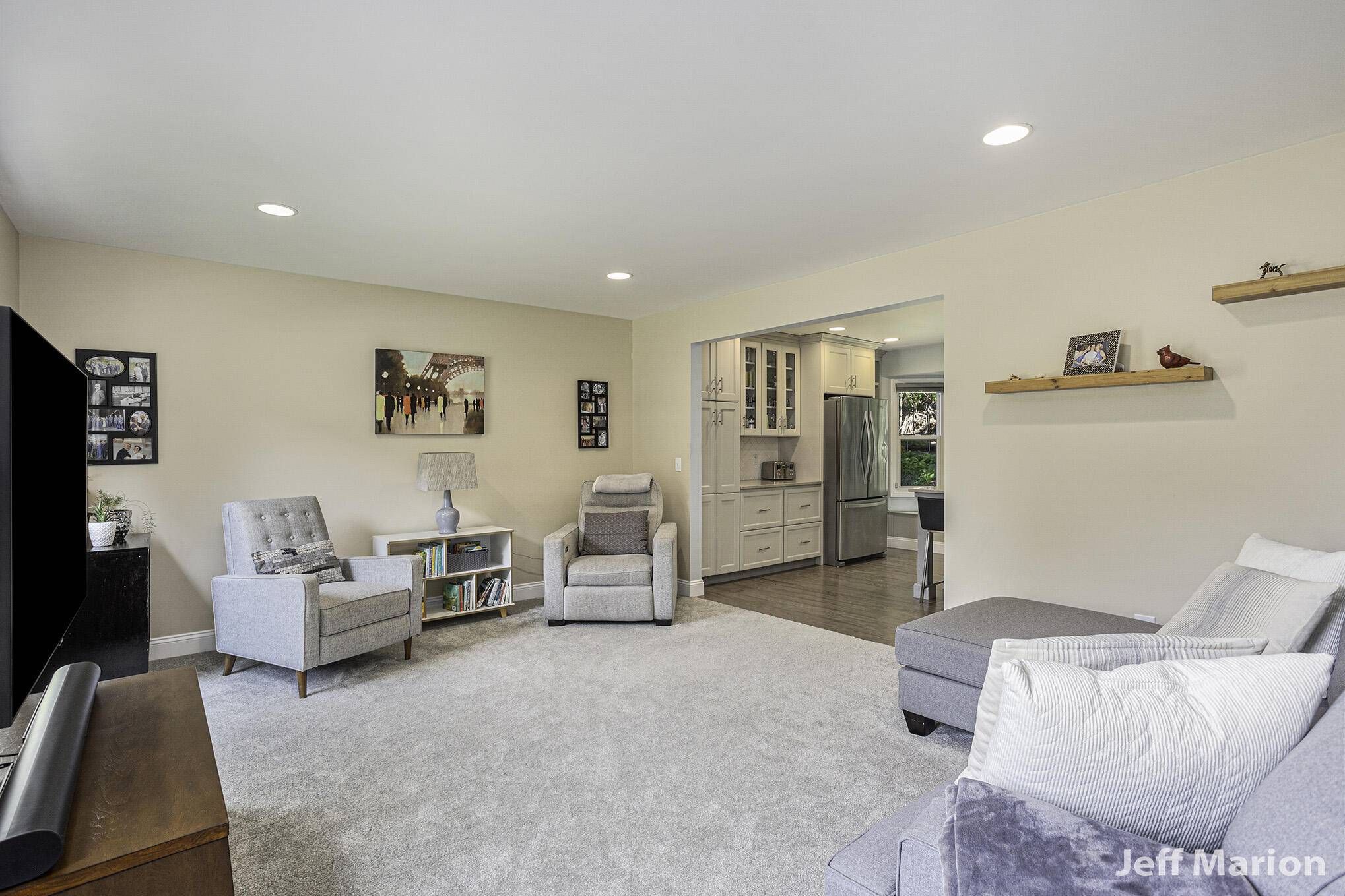 Ada, MI 49301,440 Adaway AVE SE