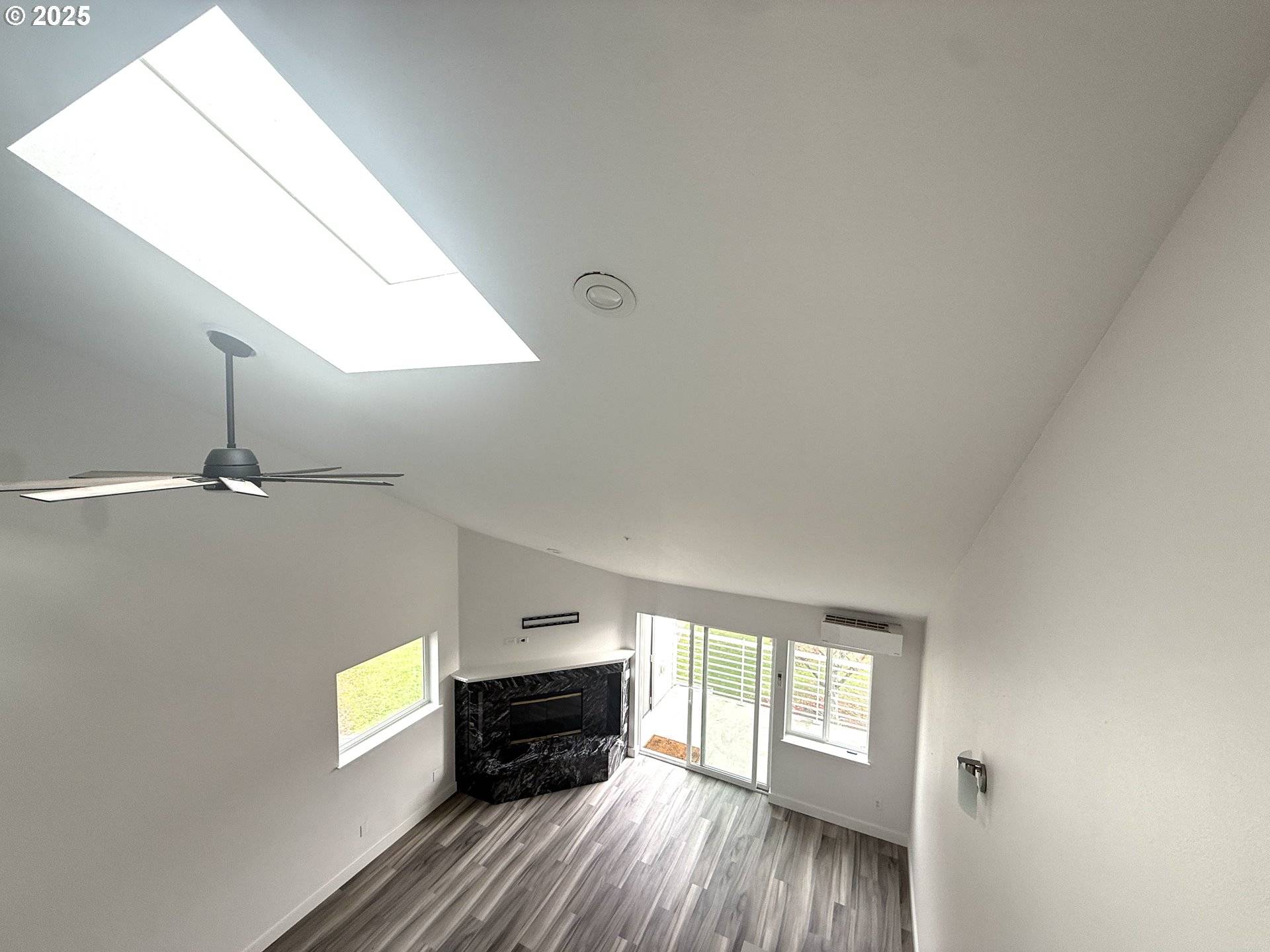 Portland, OR 97217,281 N HAYDEN BAY DR