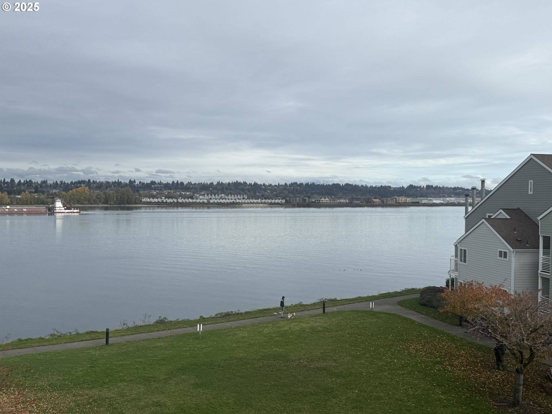 Portland, OR 97217,281 N HAYDEN BAY DR