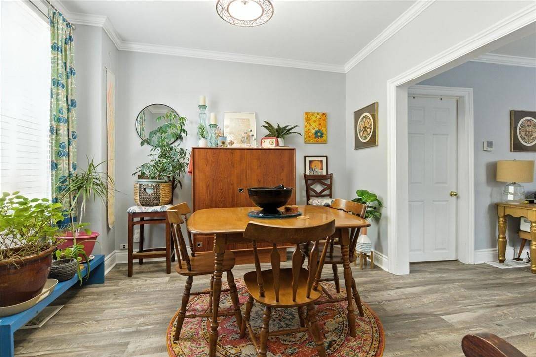 Hamilton, ON L8P 1S7,346 Hunter ST W