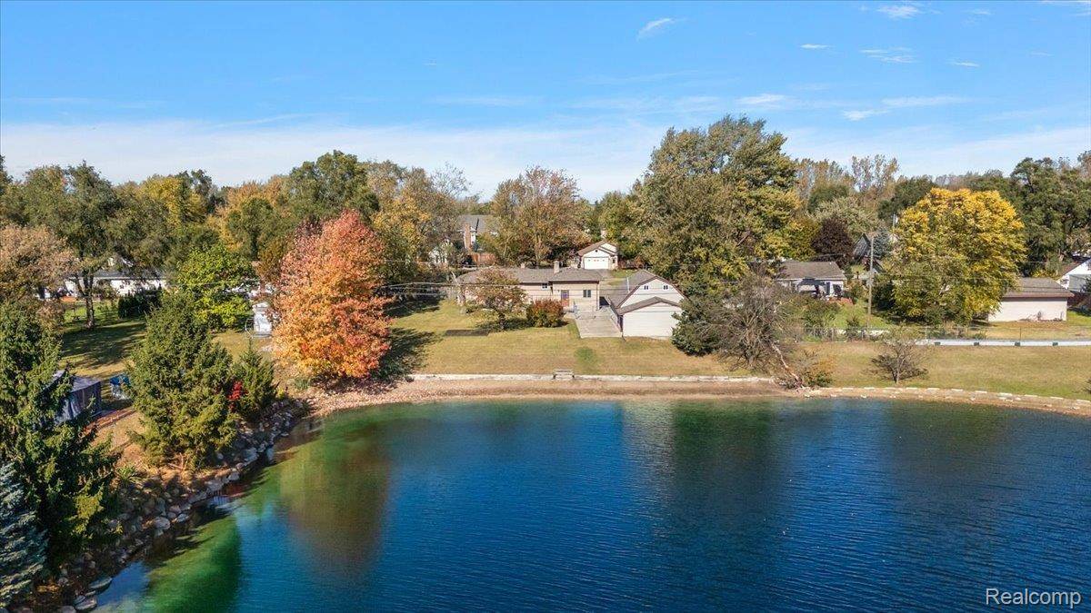 Shelby Twp, MI 48317,2470 Durham RD