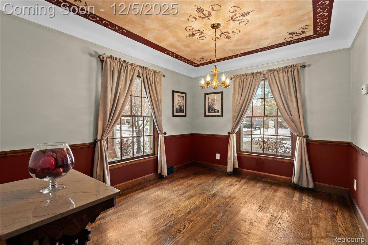 Livonia, MI 48150,11009 Melrose ST