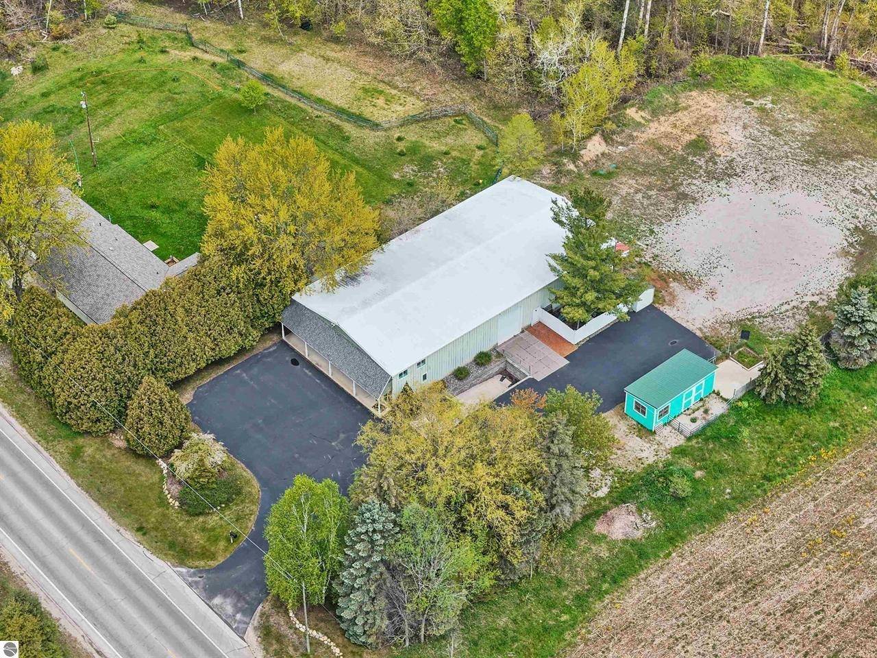 Traverse City, MI 49684,9435 Cherry Bend RD