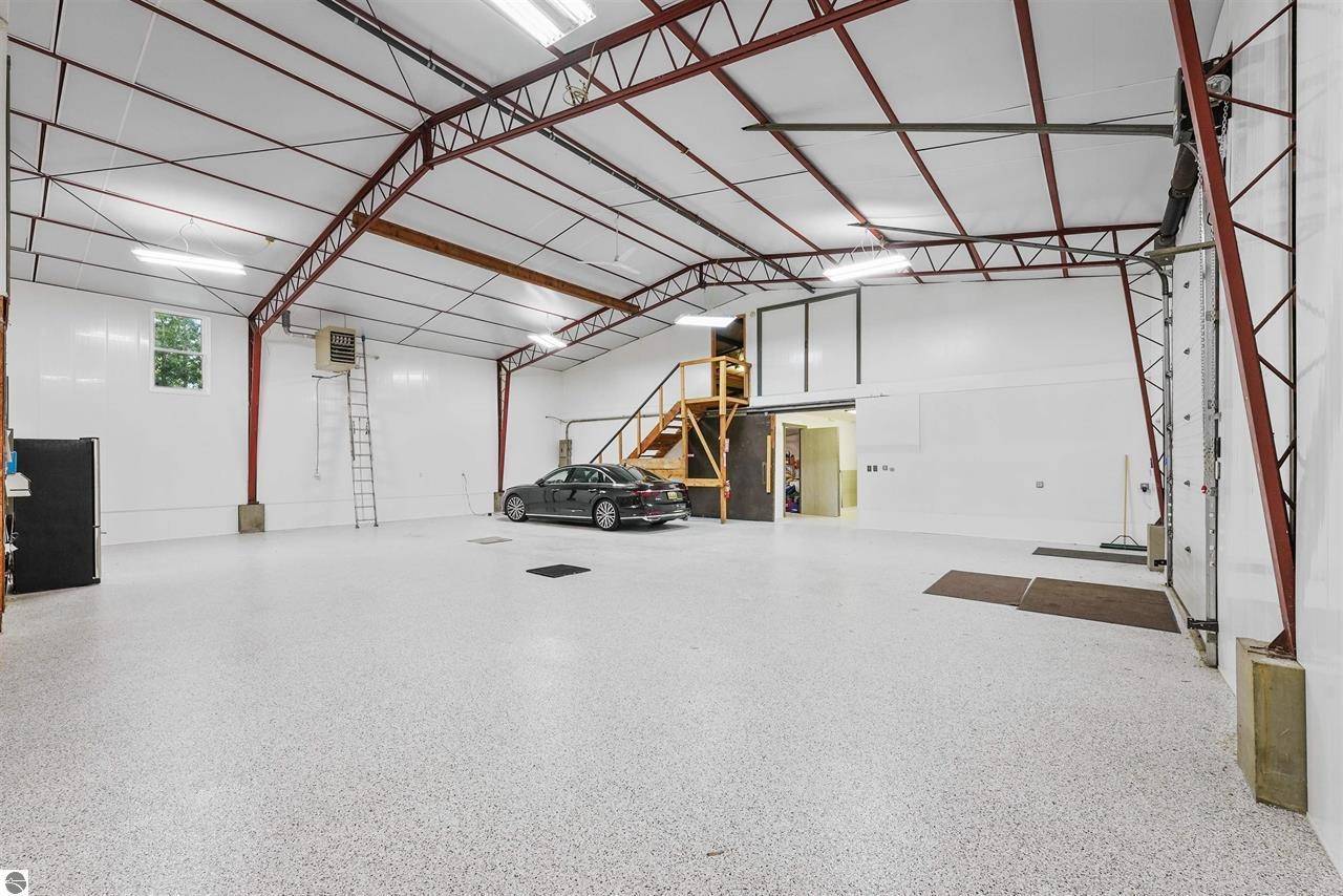 Traverse City, MI 49684,9435 Cherry Bend RD