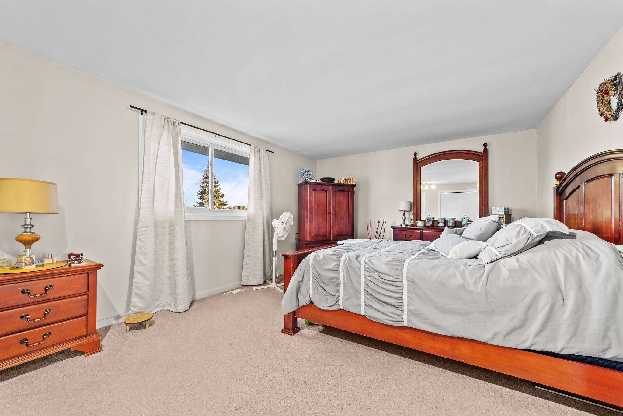 London North, ON N6G 2E5,210-216 Homestead CRES