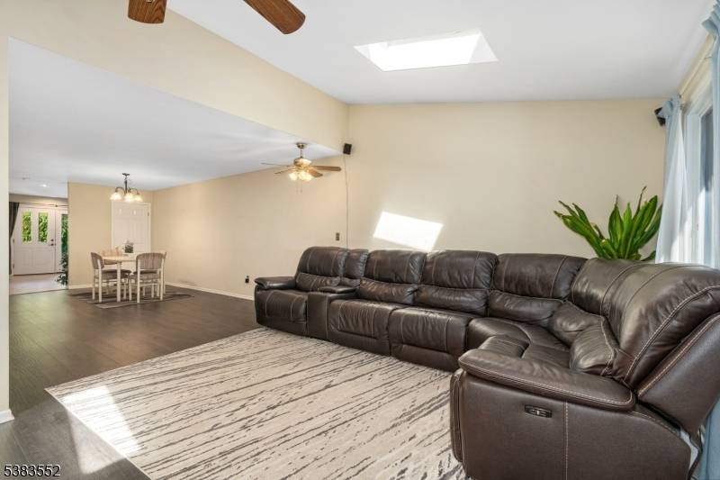 Raritan Twp., NJ 08822,6 Elm Ter