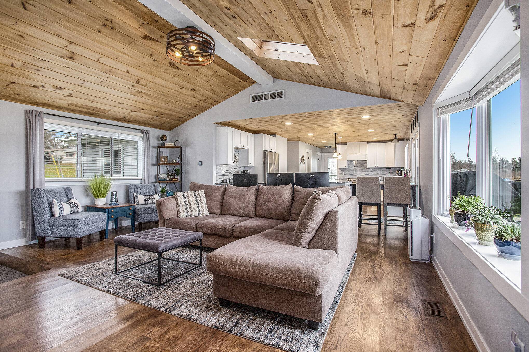 Sherwood, MI 49089,1102 Oliverda RD