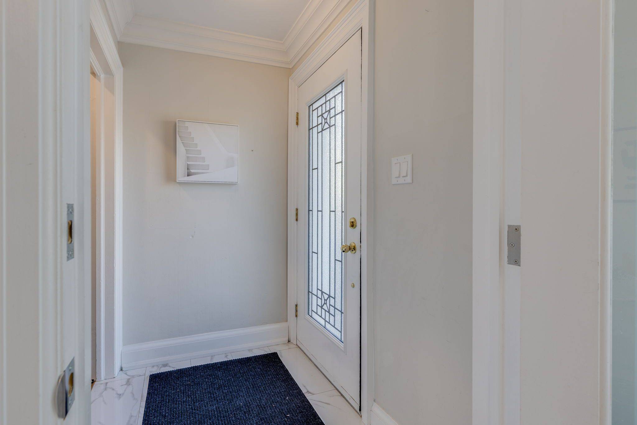 Toronto C11, ON M4G 1V7,775 Millwood RD