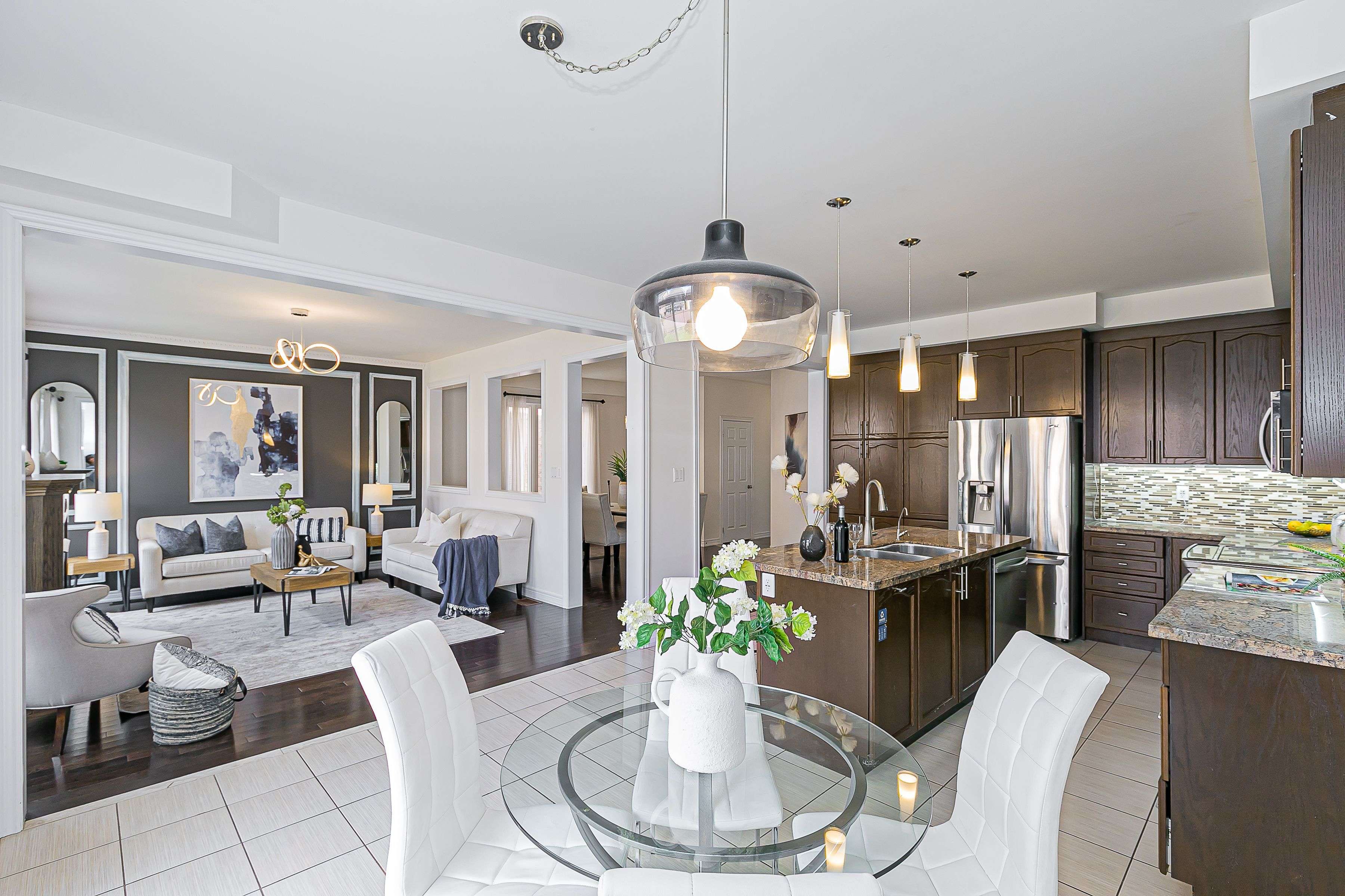 Richmond Hill, ON L4E 0V9,10 Pavlova CRES