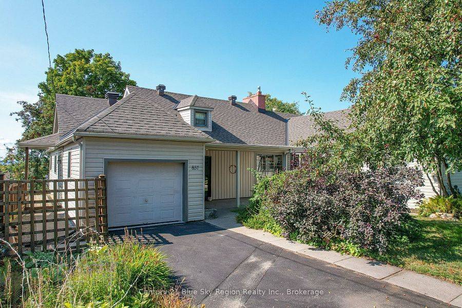 North Bay, ON P1B 3K5,857 Bourke ST