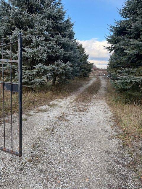 East Garafraxa, ON L9W 7B8,231039 Trafalgar RD