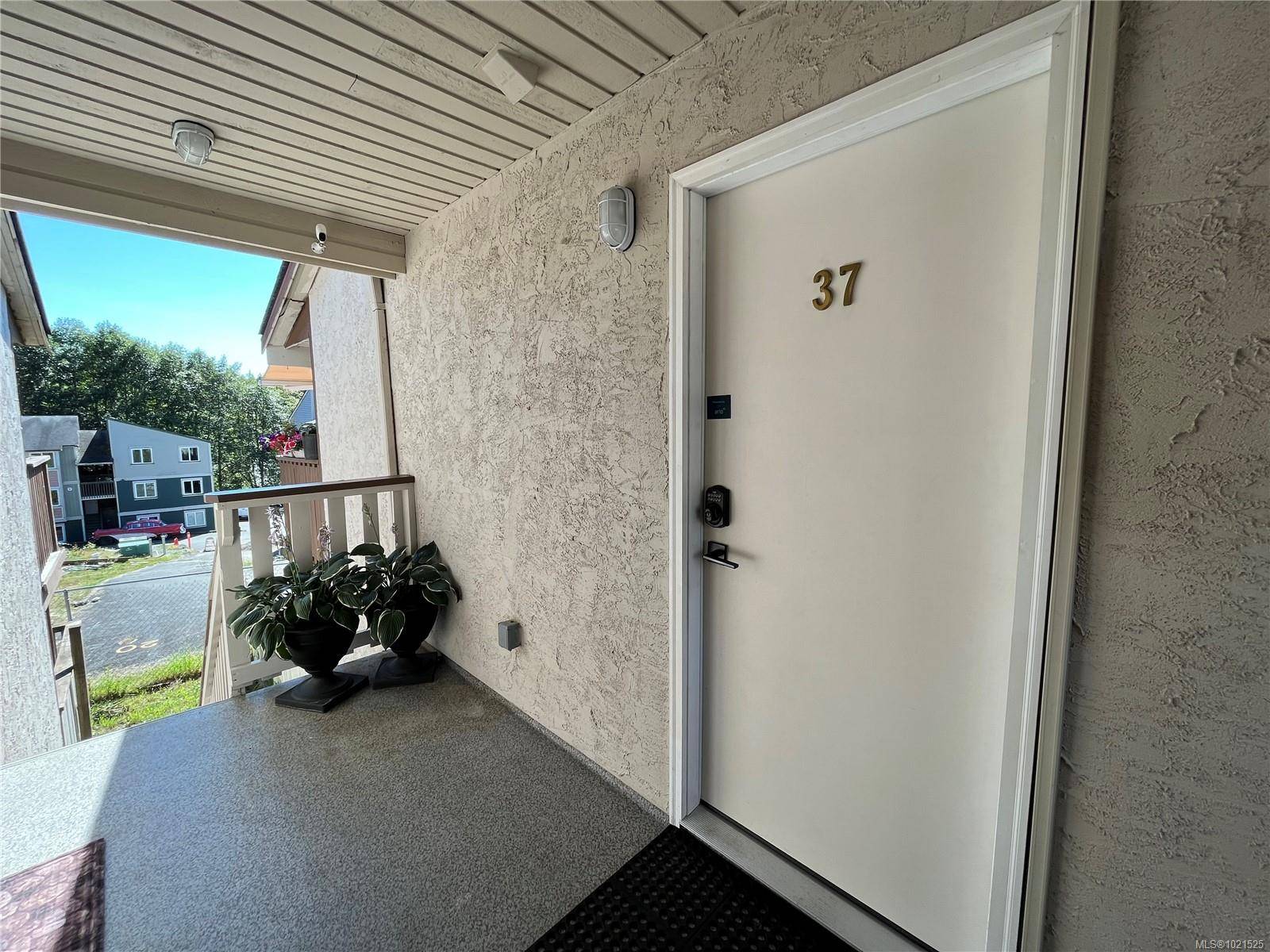 Port Hardy, BC V0N 2P0,7077 Highland Dr #37