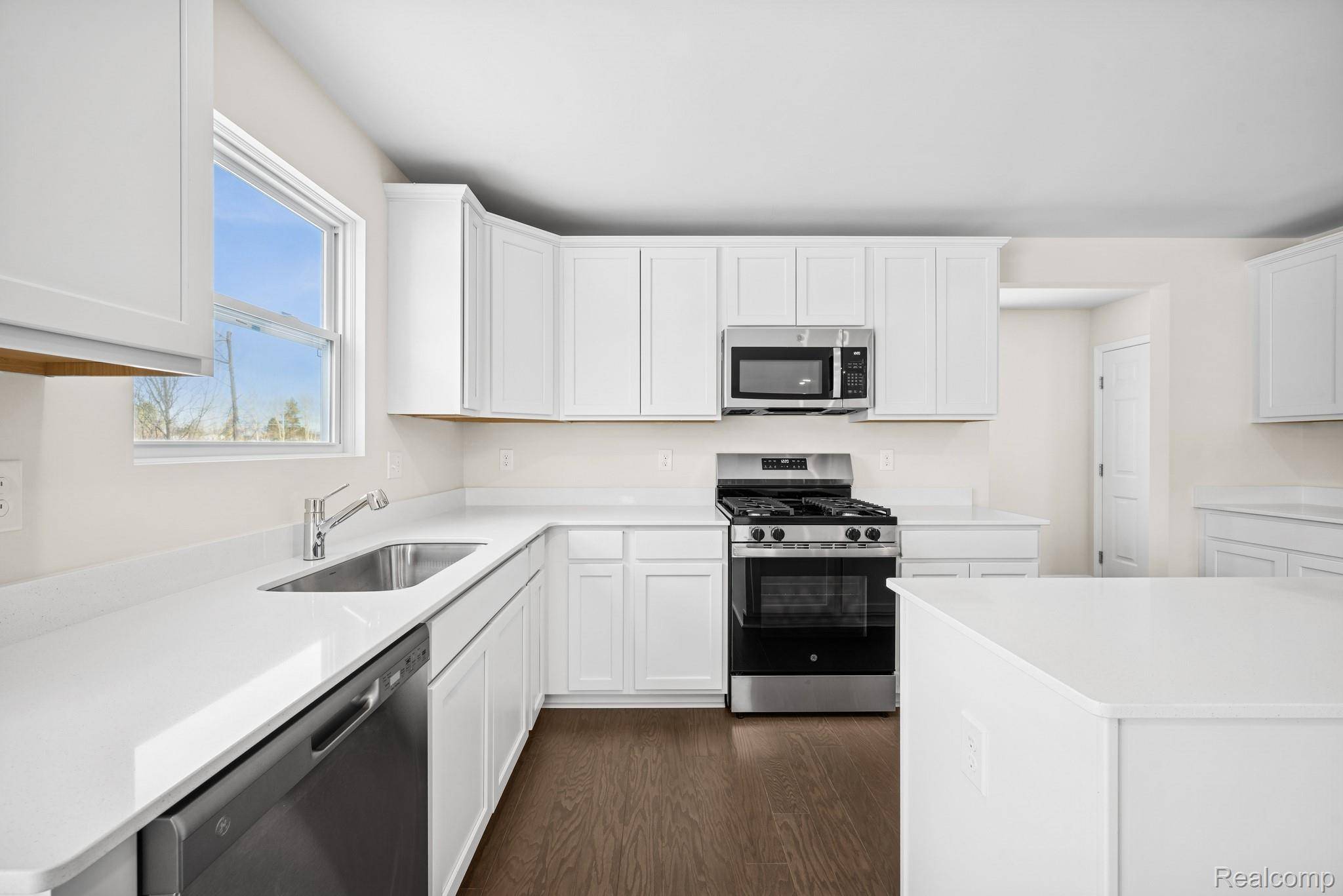 Grand Blanc, MI 48439,4233 Cedar Lane