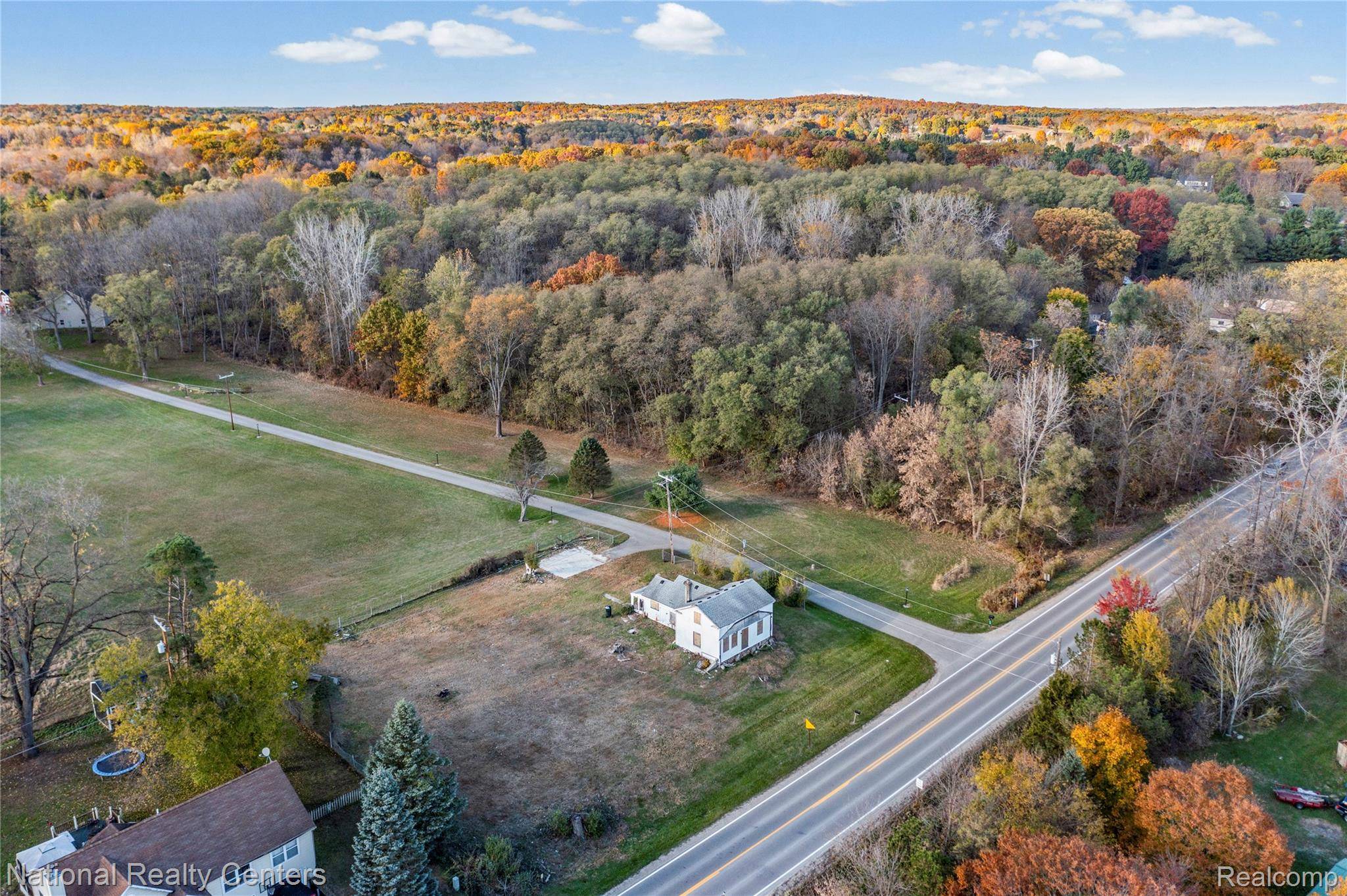 Pinckney, MI 48169,8292 Pettysville RD