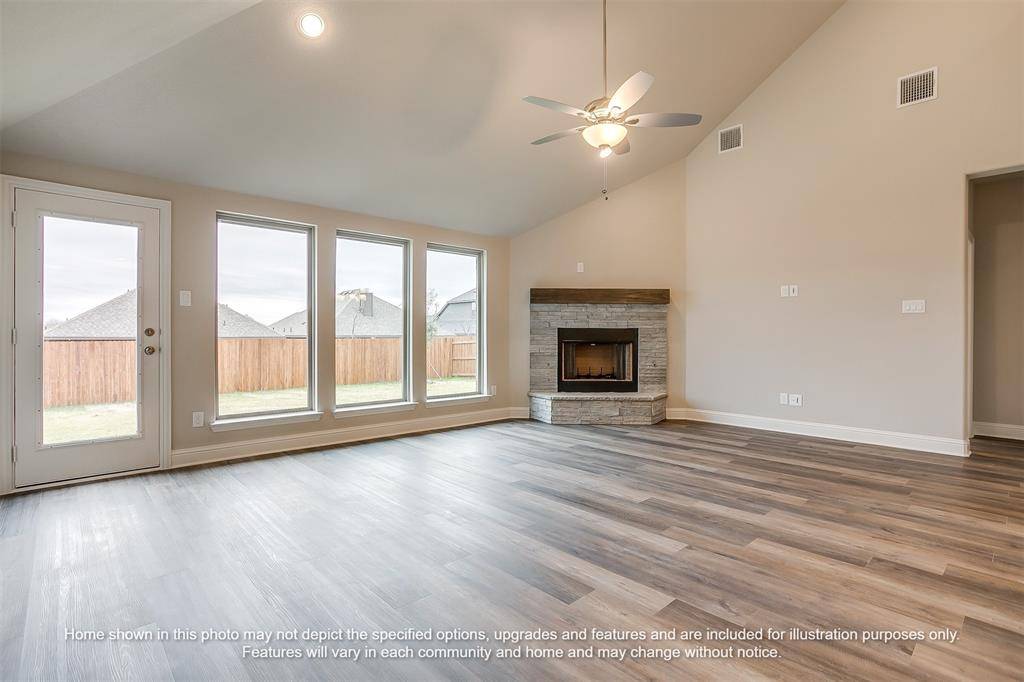 Waxahachie, TX 75165,490 Red Maple Road