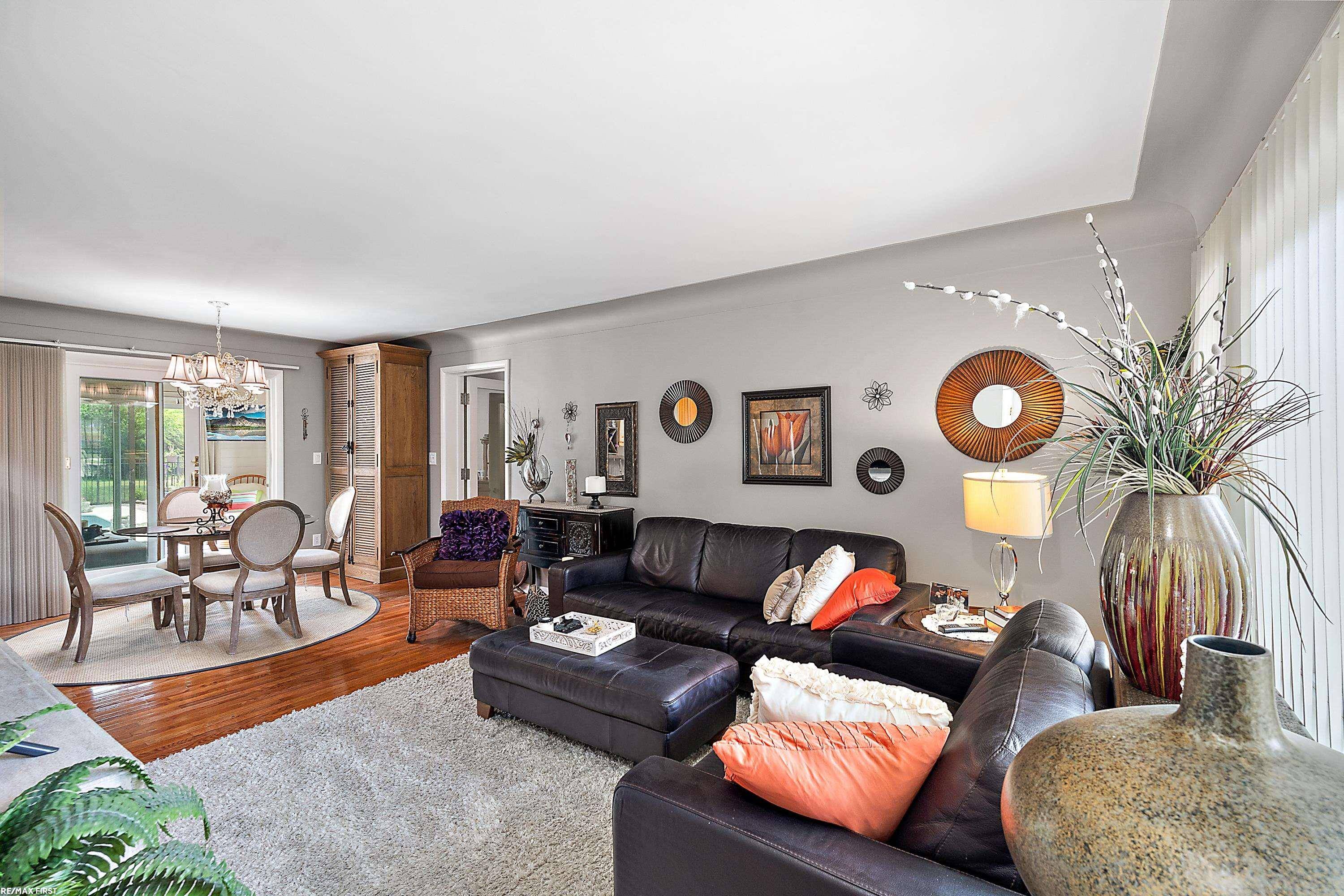 Shelby Twp, MI 48317,8240 Messmore    Road