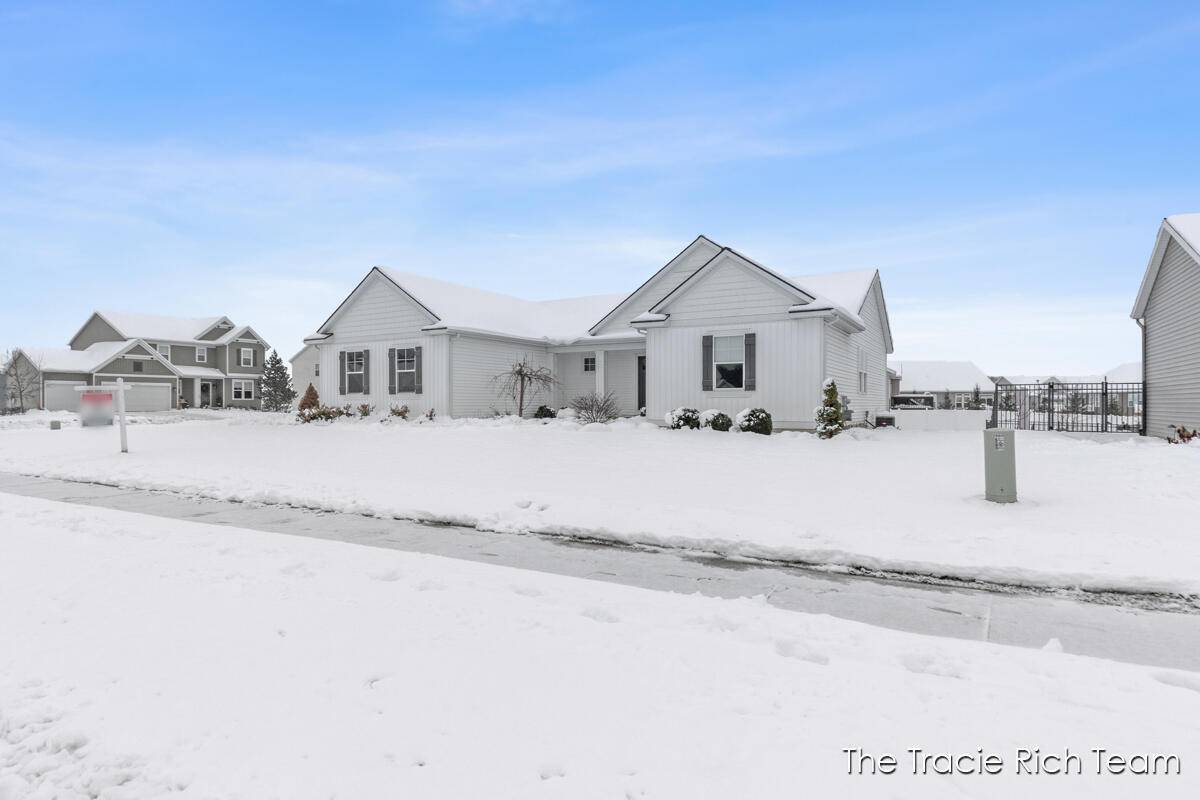 Rockford, MI 49341,6741 Woodhills DR NE